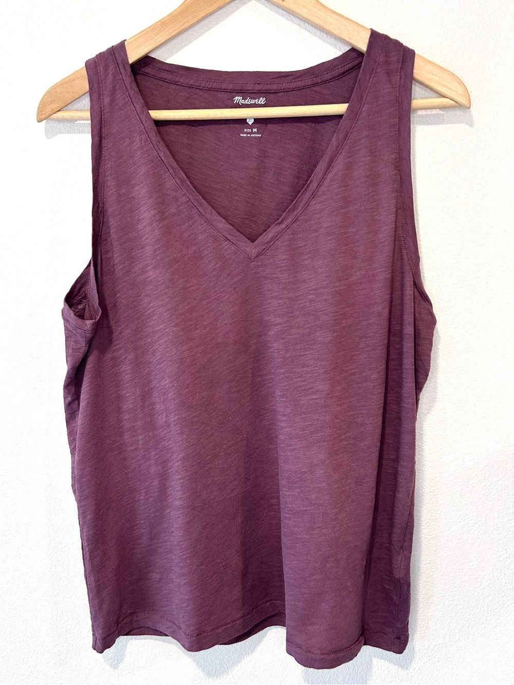 Madewell Burgundy Wine V-Neck Organic Cotton Tank Top Preppy Casual Size M